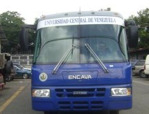 El Núcleo de Cagua recibió una un autobús recuperado por el Departamento de Transporte