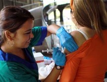 Casi 300 vacunas se aplicaron en la jornada de la UCV